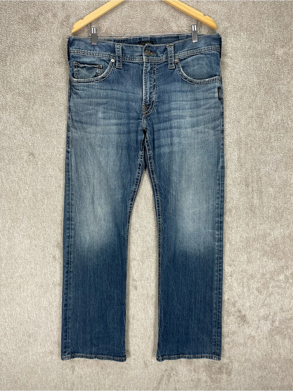 SOLD Silver Jeans Mens 36x34 Zac Straight Leg Relaxed Fit Denim Blue Distressed